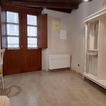 Apartment Appartamento Estealma Castello Cagliari Iun Q3316 *